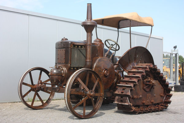 Lanz-HR4-half-Track